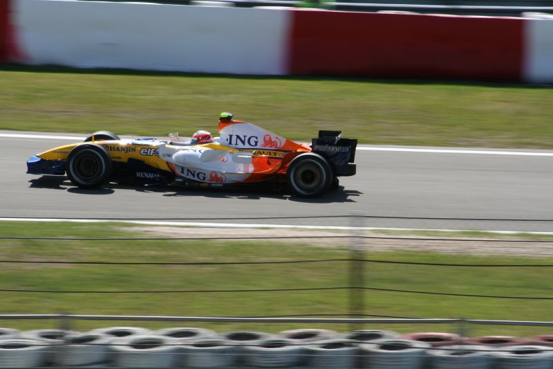 Heikki Kovalainen - ING Renault