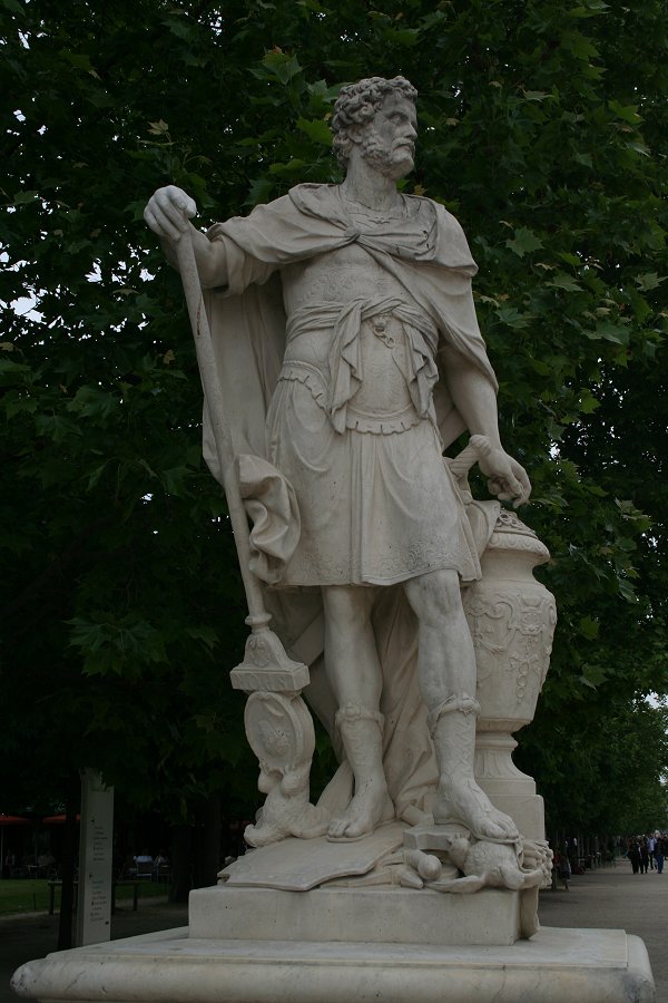Jardin des Tuileries, Hannibal