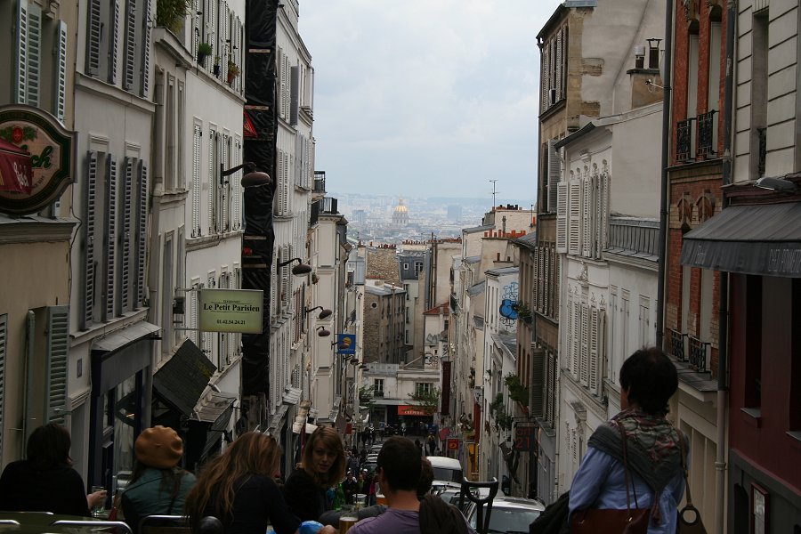 Montmartre, zicht op Dme des Invalides